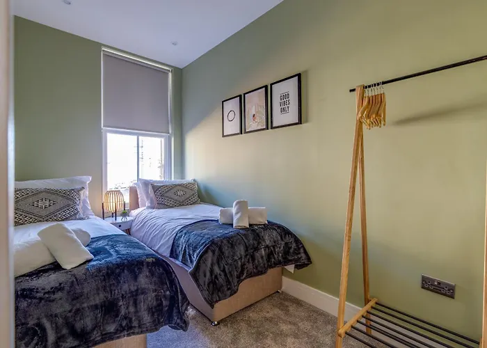 דירה Modern North Bay Sea Glimpses & Views