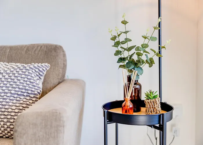 דירה Modern North Bay Sea Glimpses & Views סקארבורו