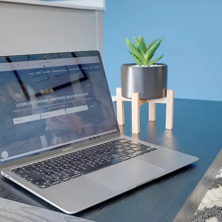 Modern North Bay Sea Glimpses & Views アパート